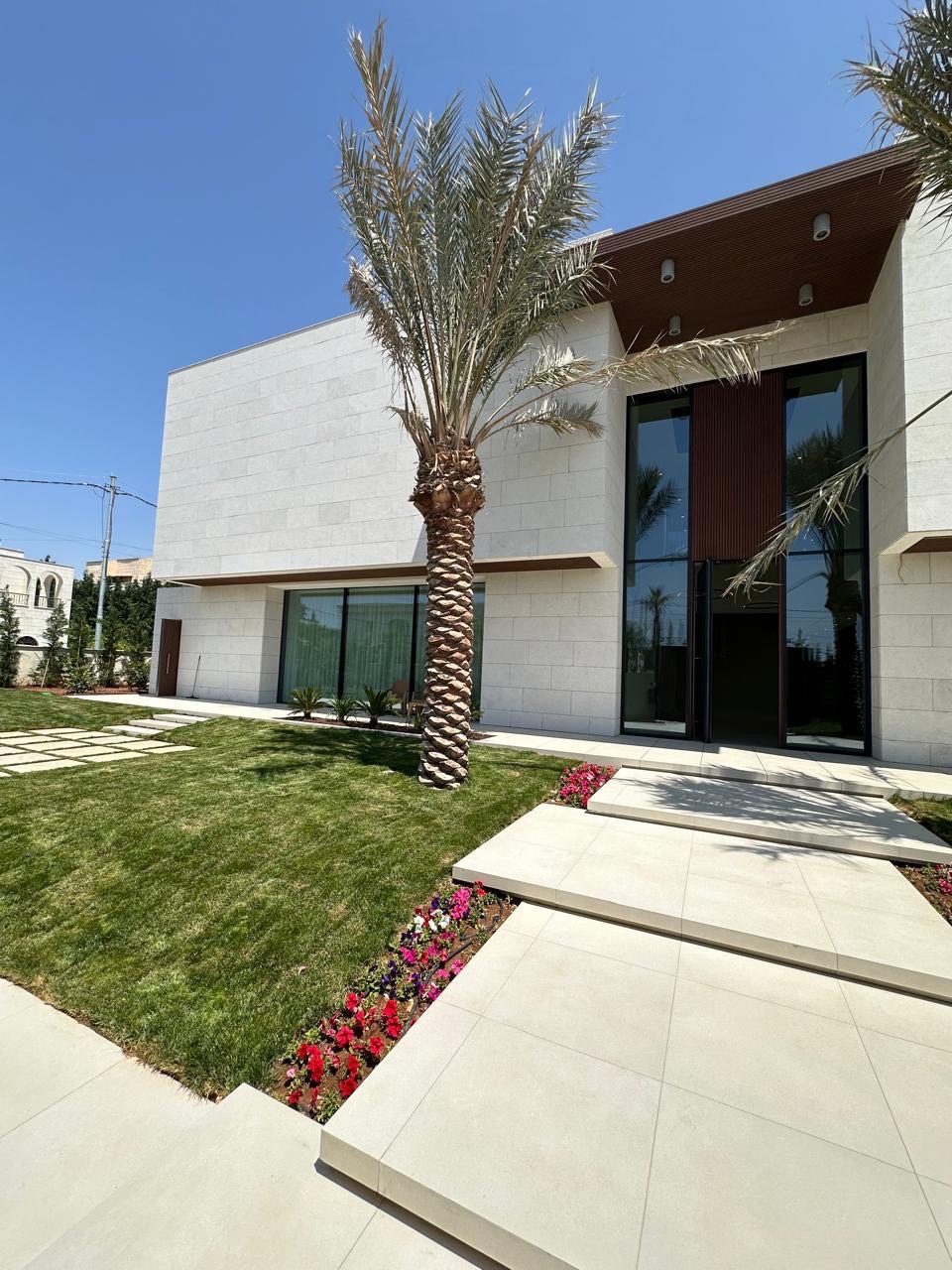 PHOTO 2025 06 09 12 57 24 2 Grande